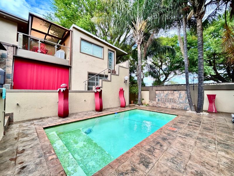 4 Bedroom Property for Sale in Caribbean Beach Club North West